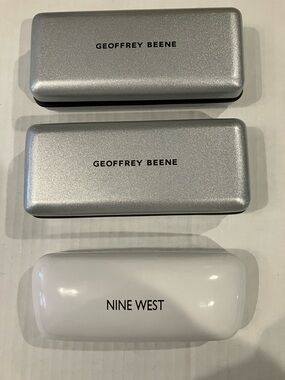 Geoffrey Beene Silver Hard Shell Eyewear Case